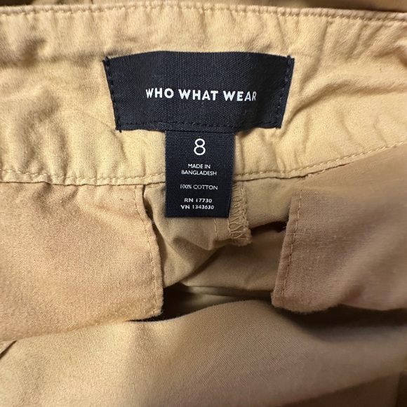 WHO WHAT WEAR TAPERED PANTS KHAKI SIZE 8 JOGGER STYLE PLEATED FRONT - Picture 3 of 4